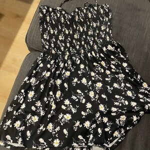Flowery strapless (tie around neck) romper